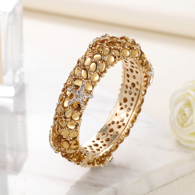 Sally's Paradise Christmas gif - огляд і ціна Paradise Jewelry & Watches Llc Photos