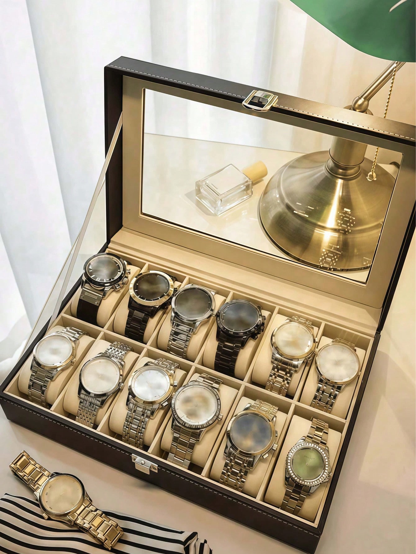 Leather Watch Box with Lock, L - огляд і ціна Jewelry With Watches