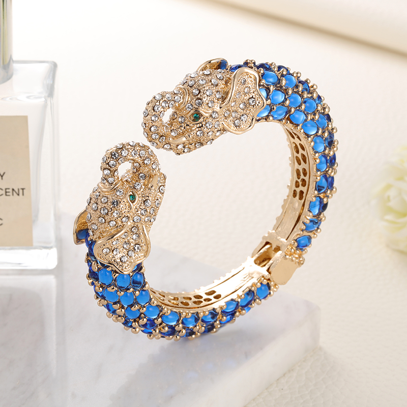 Sally's Paradise Resin Colorfu - огляд і ціна Paradise Jewelry & Watches Llc Photos