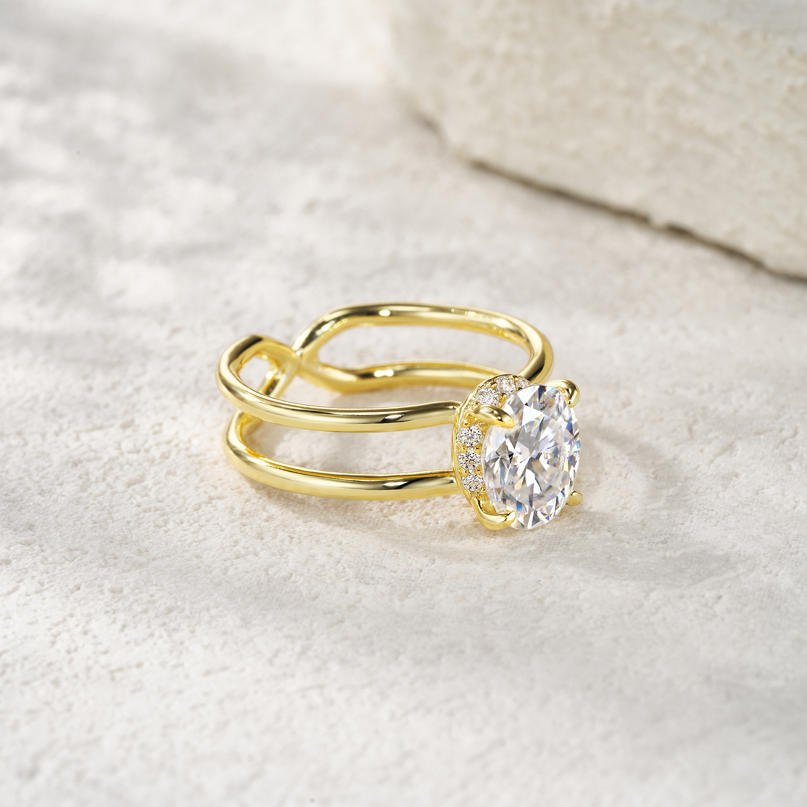 2.12cttw Oval Cut Moissanite D - огляд і ціна Sterling Silver Ring